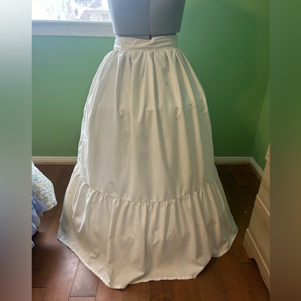 Petticoat for over hoopskirt